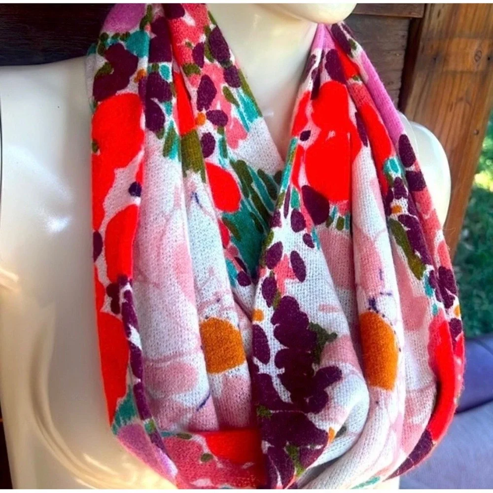 Madison 88 Anthropologie Wool Floral Infinity Snood Scarf Knit